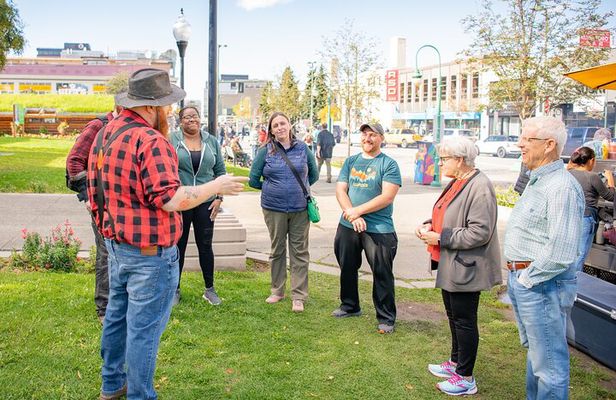 Downtown Anchorage FOOD & HISTORY Walking Tour OUR MOST POPULAR!