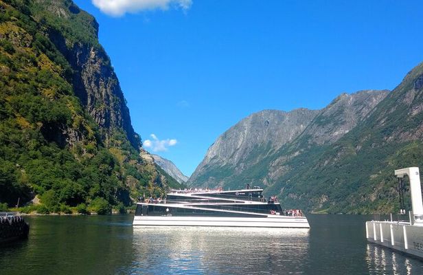 Full Day Private Tour to Flam with Pick Up