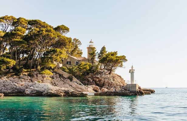 From Dubrovnik: Premium Three Island Cruise with lunch and drinks