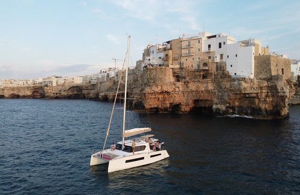 Guided Tour by Catamaran with Aperitif from Polignano a Mare