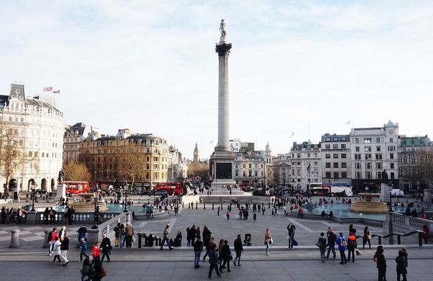 Full Day London Private Tour with Admissions to Iconic Landmarks