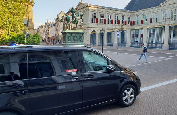 Full Day Private Minivan Tour in South Holland