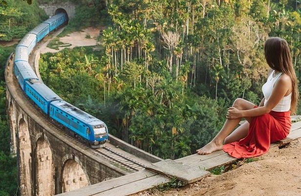 Ella Private Day Tour - Departing from Any Location in Sri Lanka
