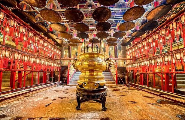 Authentic Hong Kong Private Tour
