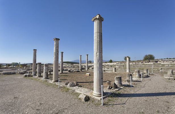 Full Day Tour in Pella Edessa Naoussa from Thessaloniki