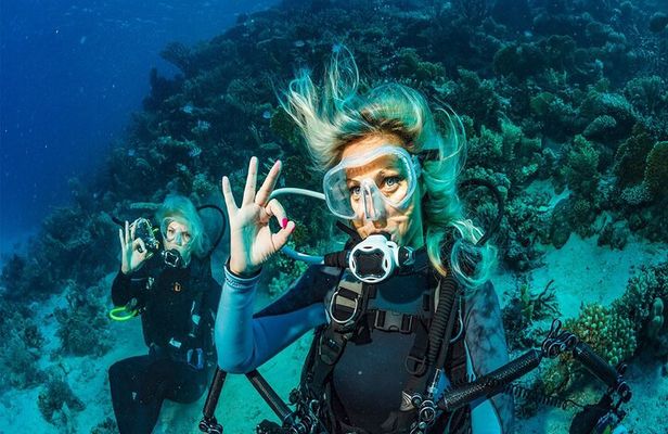 Antalya/Kemer Scuba Diving with Pickup, Lunch, and 2 Dives