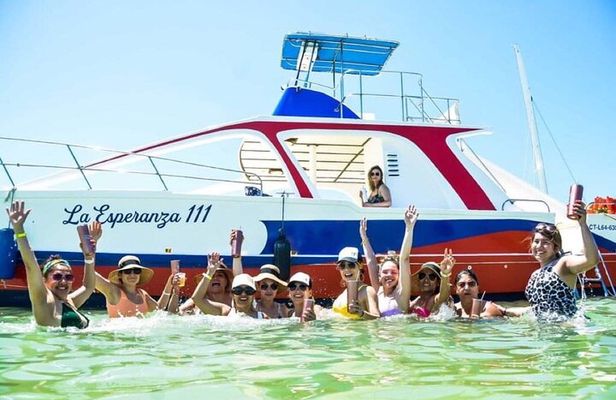 On Catamaran: Private Snorkel Adventure for Groups in Punta Cana