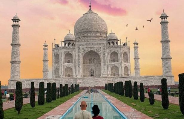Overnight Agra Tour From Delhi