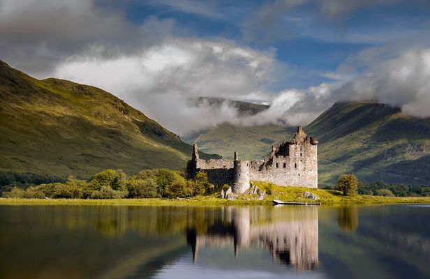 Edinburgh: West Highlands Privately Guided Day Tour in Luxury MPV