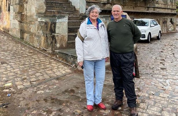 Jaipur: Shopping Tour with Blue Poetry & Printing Workshop & Rugs