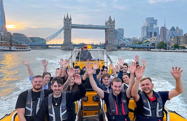 Speedboat 'Tower RIB Blast' from Tower Millennium Pier - 20 minutes