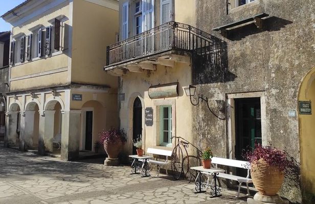 Half Day Private Durrels Tour in Corfu