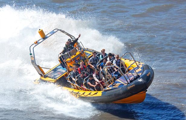 PRIVATE HIRE SPEEDBOAT 'THAMES BARRIER EXPERIENCE - 70 minutes from Embankment