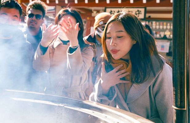 2 Hours Walking Tour in Asakusa