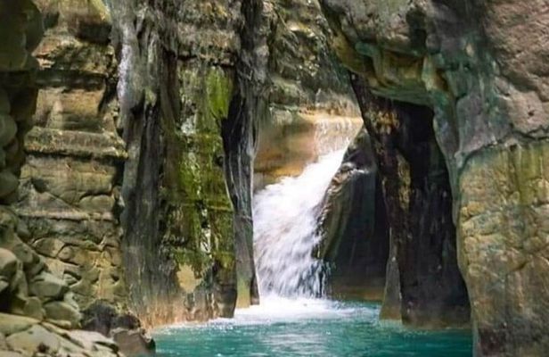 Damajagua Waterfalls with Lunch from Amber Cove or Taíno Bay