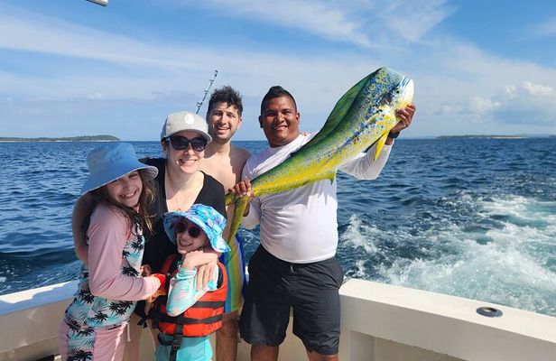 Private Fishing & Island Hopping – Viking 46ft | Pearl Islands