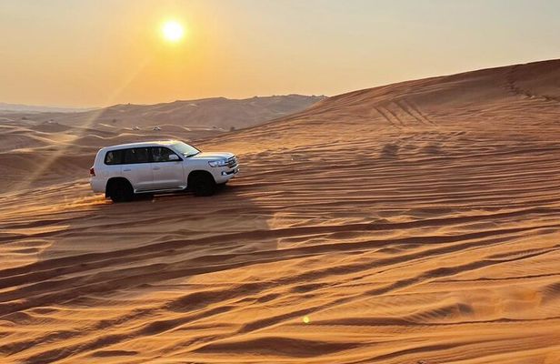 Combo Dubai Frame and Desert Safari with Dinner