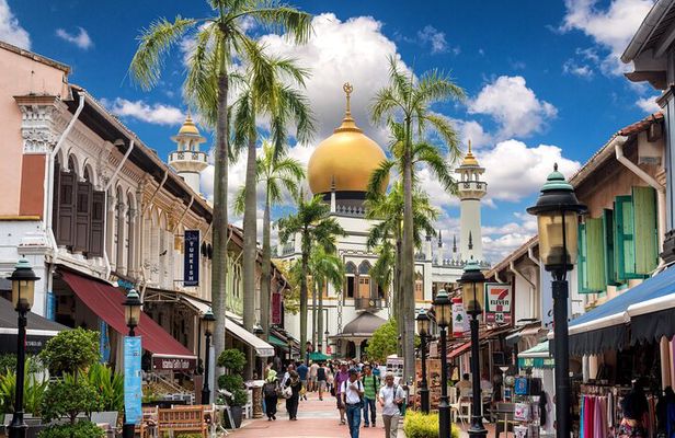 Kampong Glam, Little India & Chinatown with Local Street Food Tastings