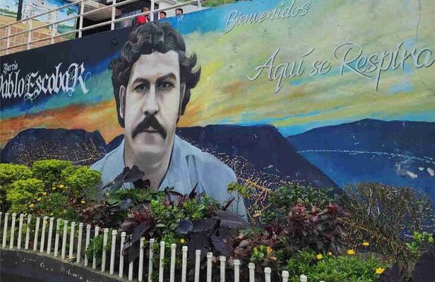 Pablo Escobar Tour in Medellin Private