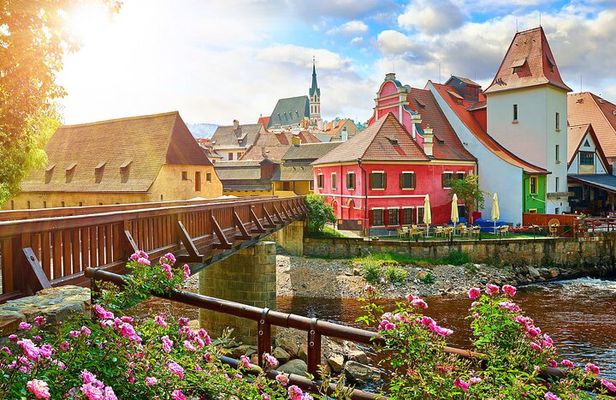 Day Trip to the Fairytale Town of Cesky Krumlov