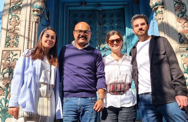 Unlock Delhi's Secrets: Food and Photography Full Day Tour