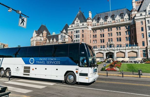 Victoria & Butchart Gardens Tour with Ferry from Vancouver