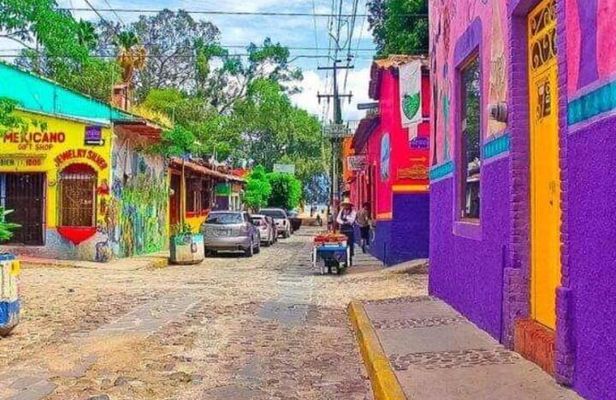 Private Guided Tour to Tapalpa with Transportation