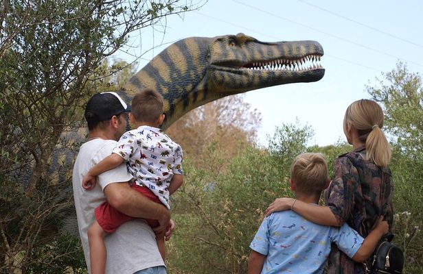 Half Day Tour to Dinosaur Land in Mallorca