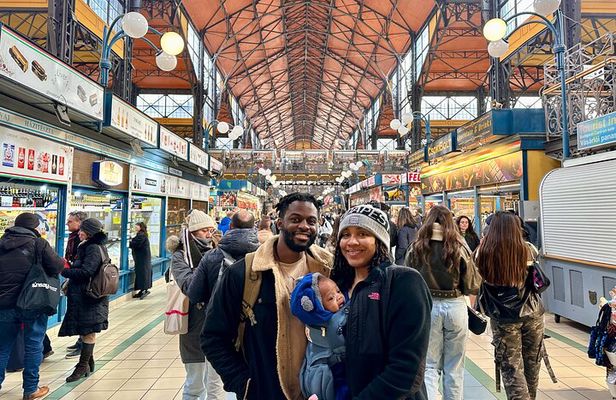 Budapest Urban Feast - Food Tour with Wine Tasting & Coffee House