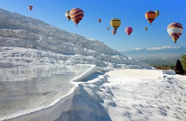 Hot Air Ballooning Over Pamukkale's Wonders