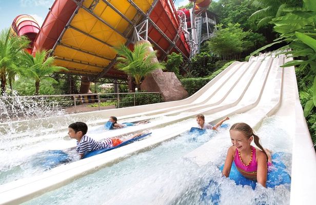 Malaysia’s Top Theme Park Sunway Lagoon Entry + Return Transfers