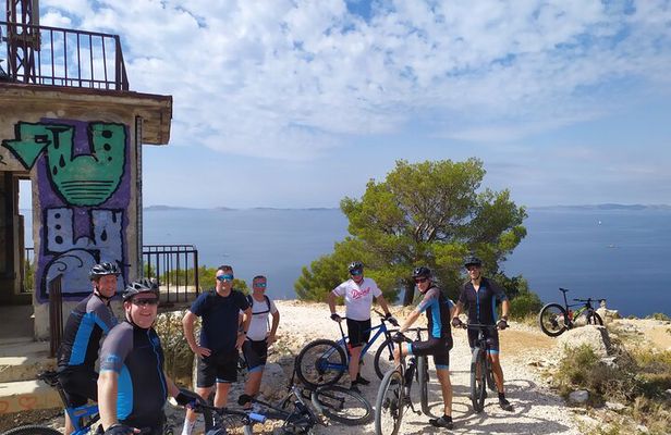 Murter Island Bays by bike 