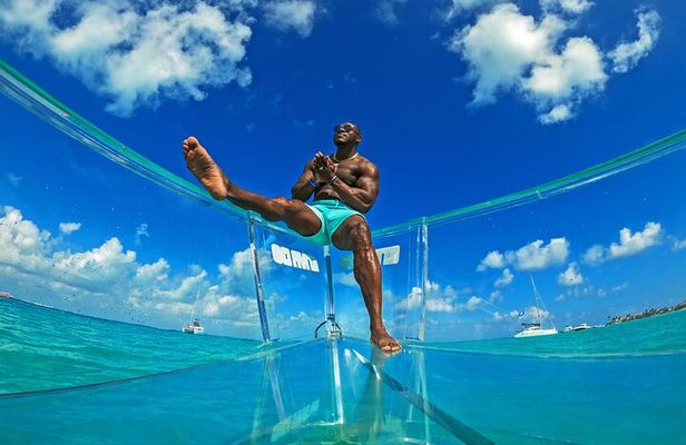 Private Tour Isla Mujeres excursion in Transparent Boat