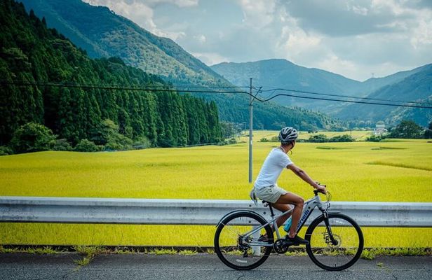 E-Bike tour through old rural Japanese silver mining town