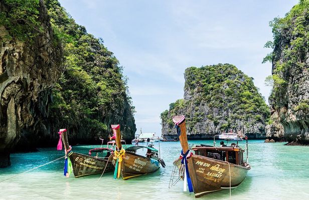 Private Half-Day Krabi Four Islands Tour with long-tail Boat