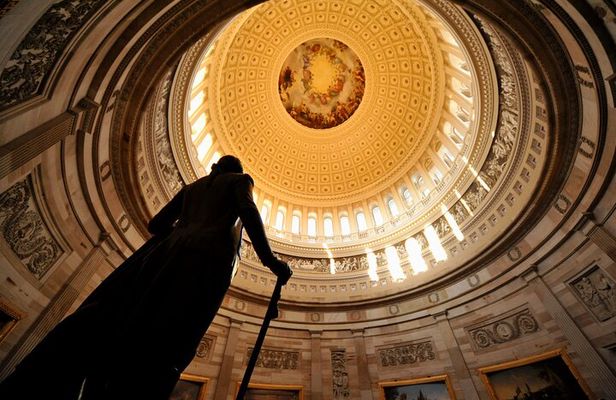 US Capitol & Library of Congress with Guided Walk of Capitol Hill
