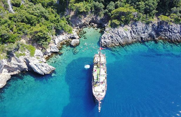 Kusadasi Boat Trip With Lunch And Hotel Transfer