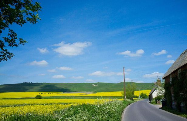 Private Tour of Quintessential Wiltshire and Cotswold Villages