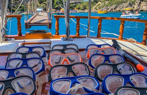 Rhodes Day Cruise (with lunch & unlimited drinks) 5,5 Hours