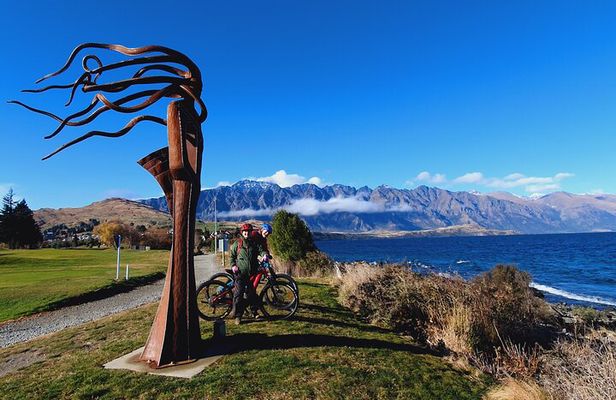 Scenic Guided eBike Tour Ride to the Lake