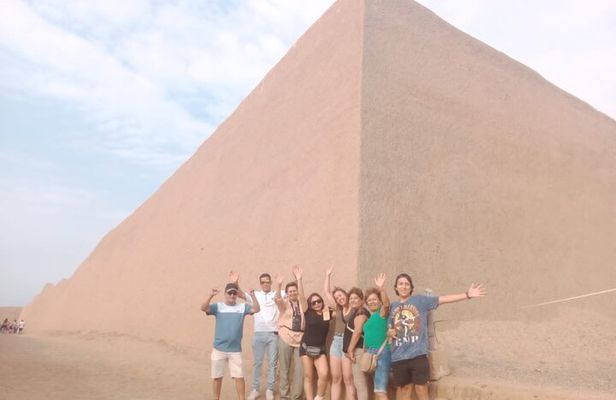 TRUJILLO : Full day in Spanish from the Salaverry port