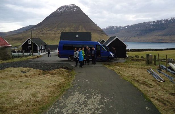 Summer Tour to the Northern Islands and Tjornuvik