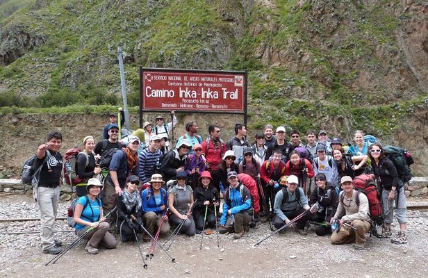 4 Days Small Group Inca Trail Tour to Machu Picchu