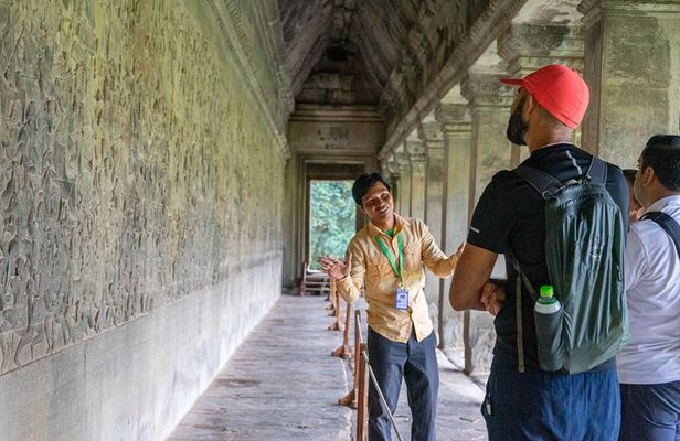 Angkor Wat Small Group Tour Inclusive lunch