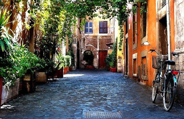 Private Jewish Ghetto Walk and The Influence in Roman Cuisine