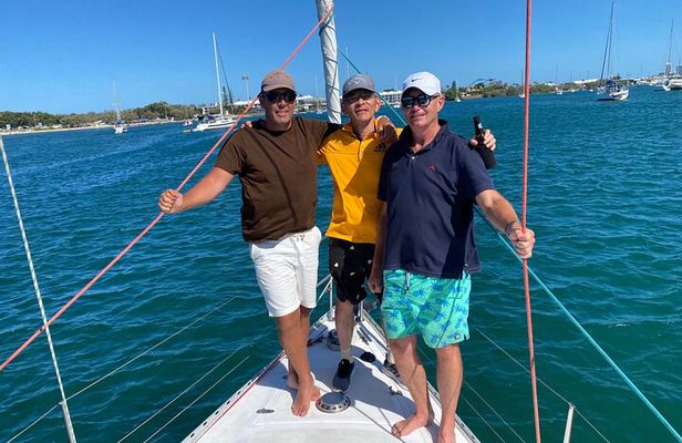 Gold Coast Midday Sailing Cruise with snacks & bubbles