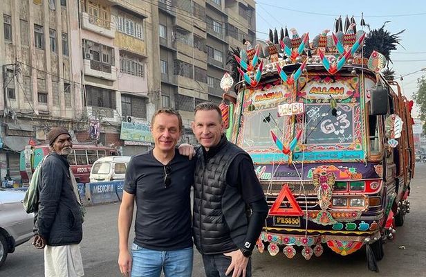 Karachi City Tour