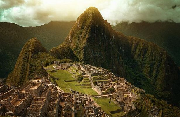 Machu Picchu 2 days Tour by Train