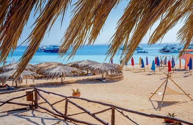 Hula Hula Island Private Speed Boat & Transfer-Hurghada