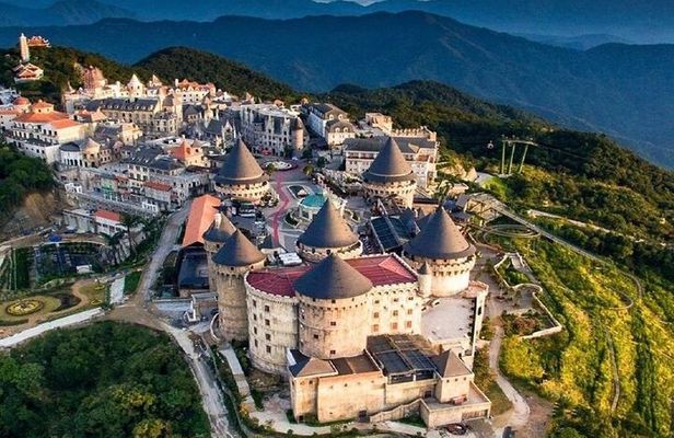 Full Day Da Nang Golden Bridge & Ba Na Hills Small Group (12paxs)